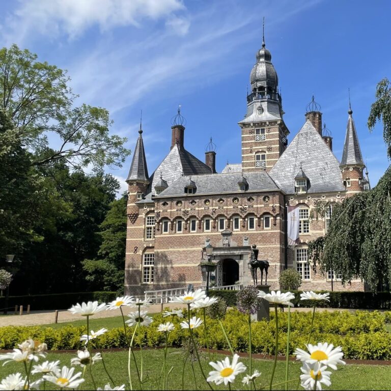 Weekendrondleidingen september – Museum Kasteel Wijchen — museum-expo in Wijchen